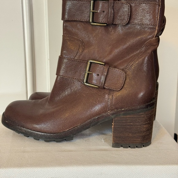 👢SAM EDELMAN CHUNKY HEEL BOOTS 👢 - Picture 4 of 16